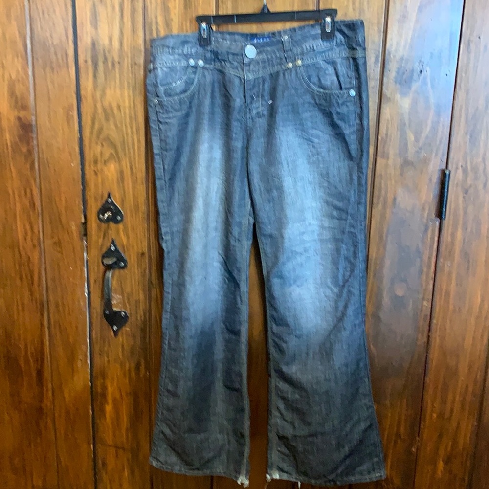 Bootcut jeans